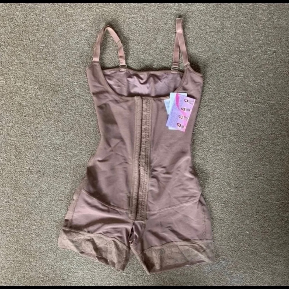 XSmall Fajas Available